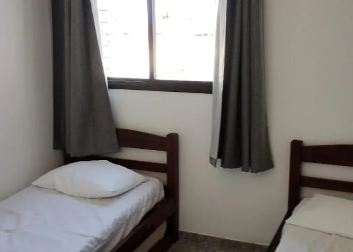 Apto Ubatuba Praia Grande - 4 Quartos - Piscina Privativa